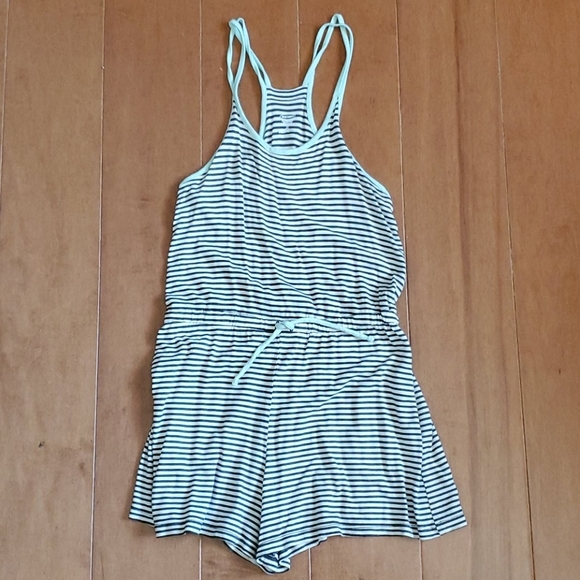 3 for $10 Old Navy Racerback Knit Stripe Shorts Romper medium size 8 - Picture 1 of 3